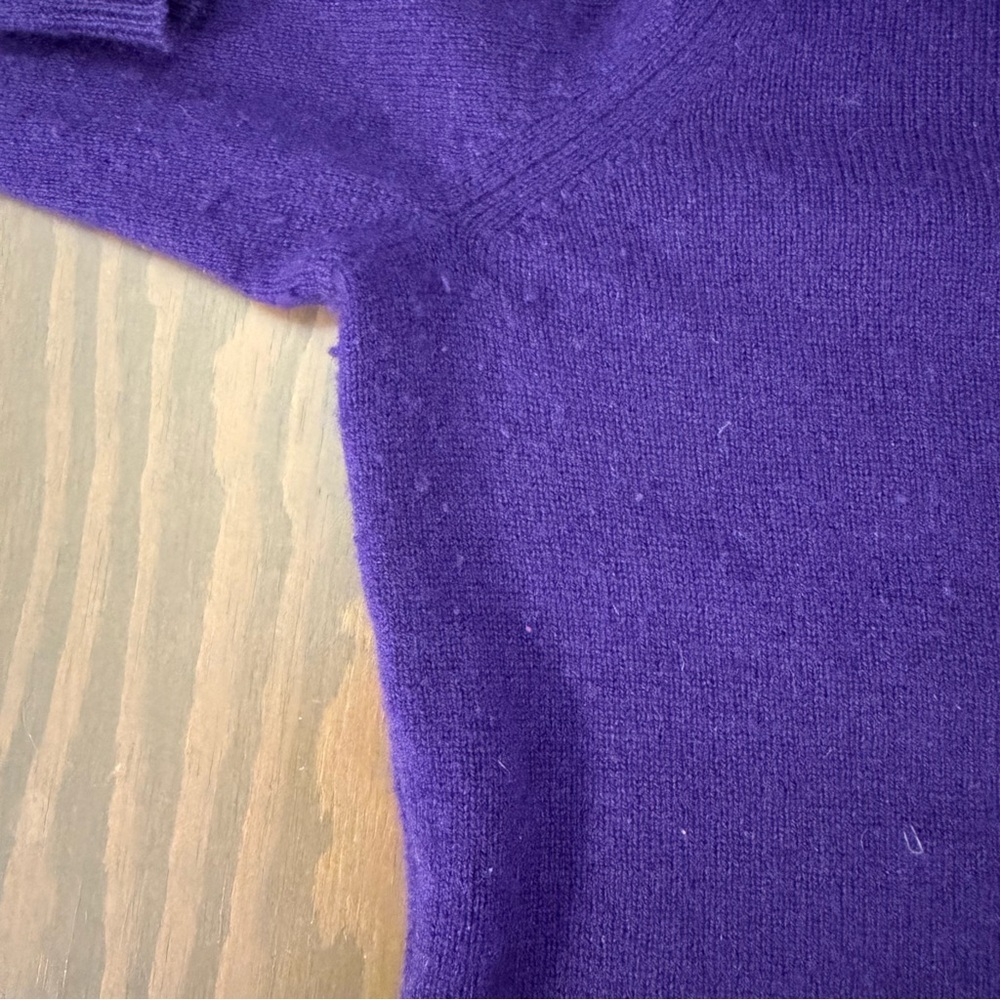 Bloomingdale’s Cashmere Turtleneck Sweater, XL - Picture 12 of 12